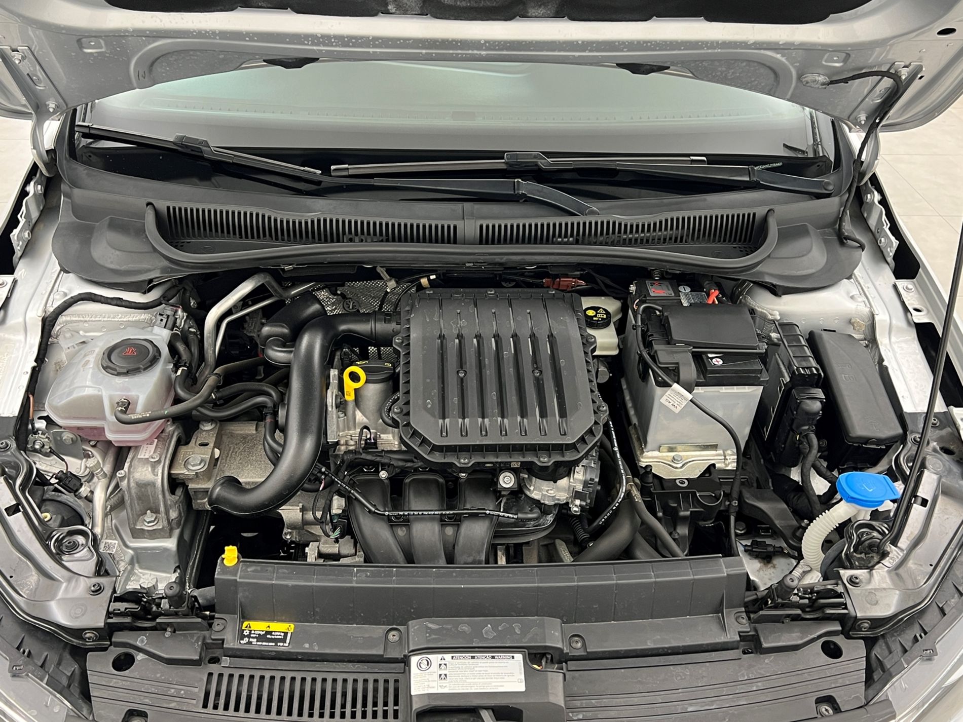 Polo 5p 1.0 mpi Comfortline 75cv - Autosani