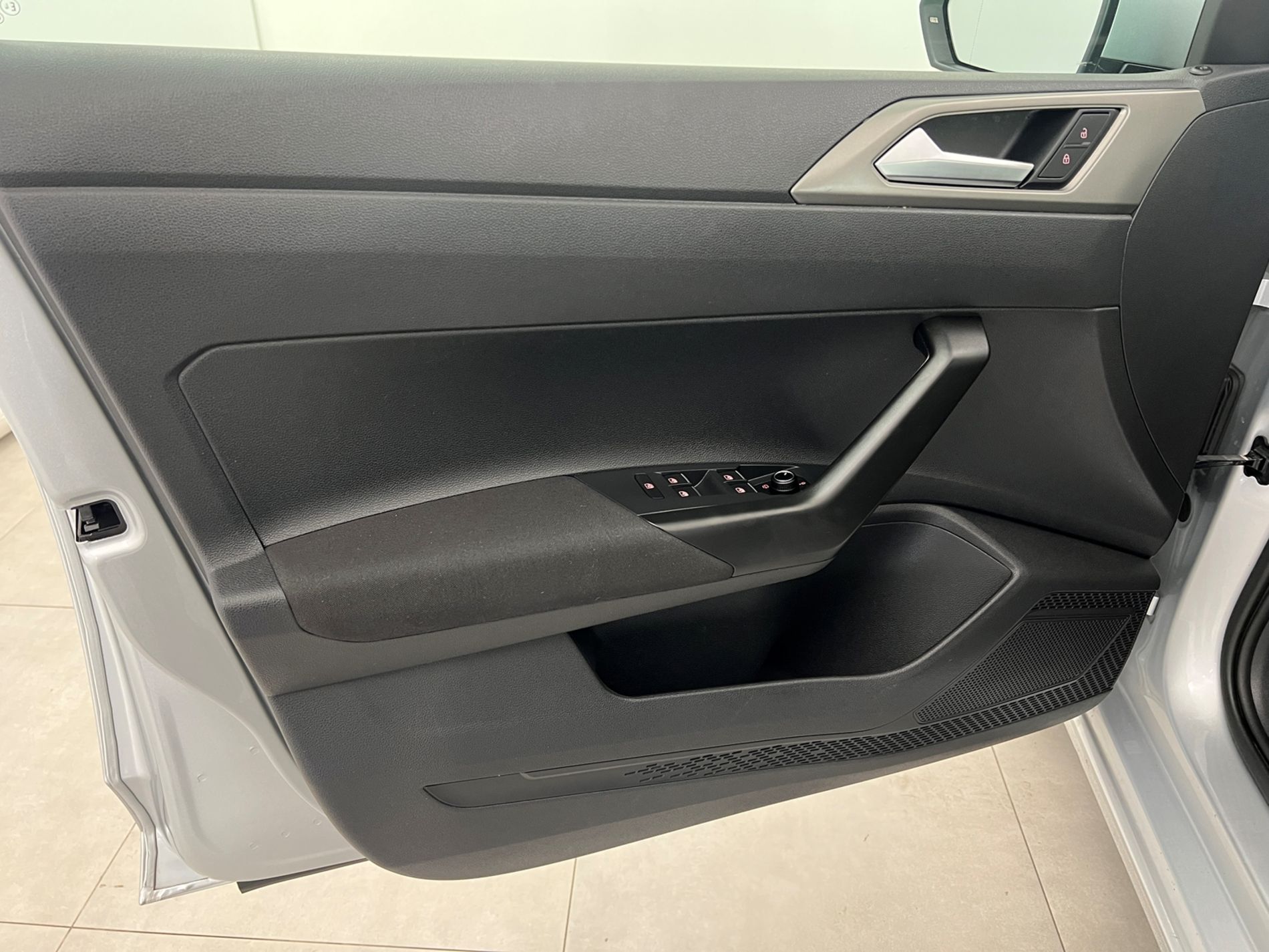 Polo 5p 1.6 tdi Comfortline 80cv - Autosani