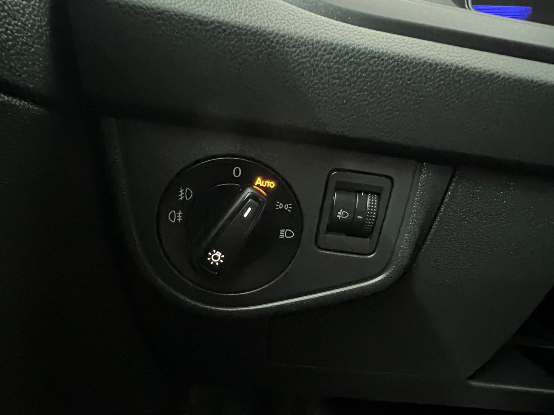 Polo 1.0 tgi 90cv - Autosani