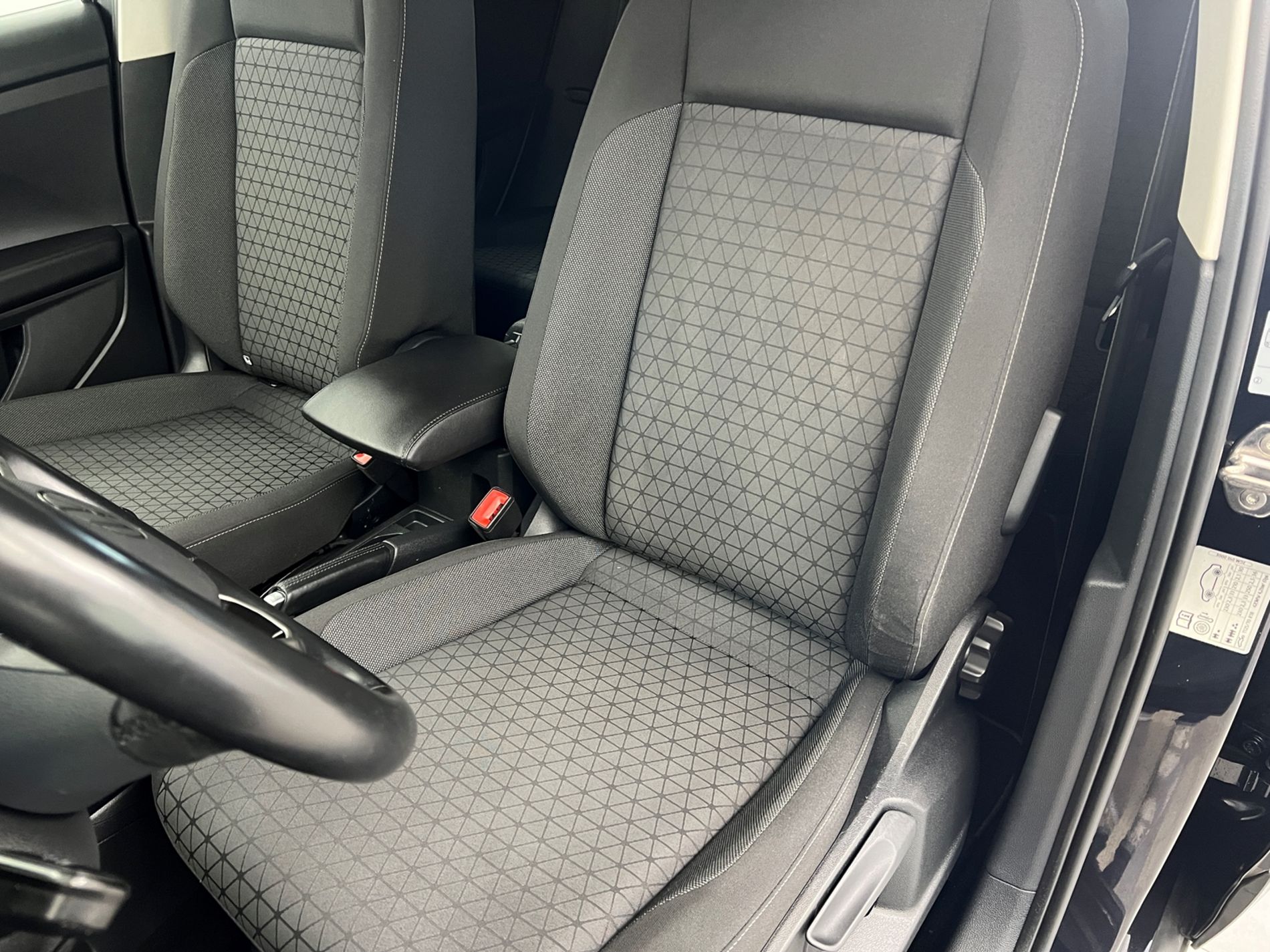 T-Cross 1.0 tsi Sport 95cv - Autosani