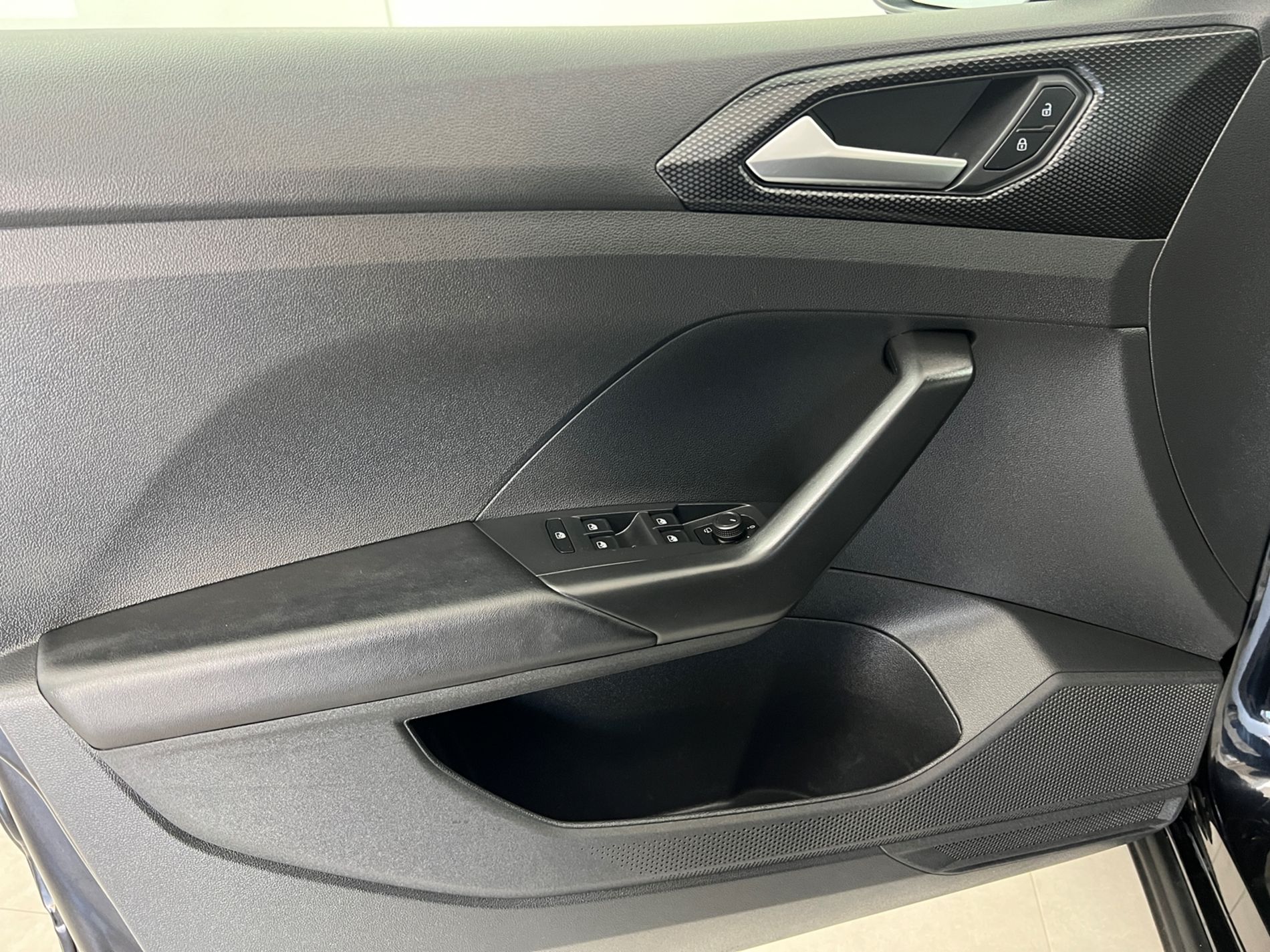 T-Cross 1.0 tsi Sport 95cv - Autosani