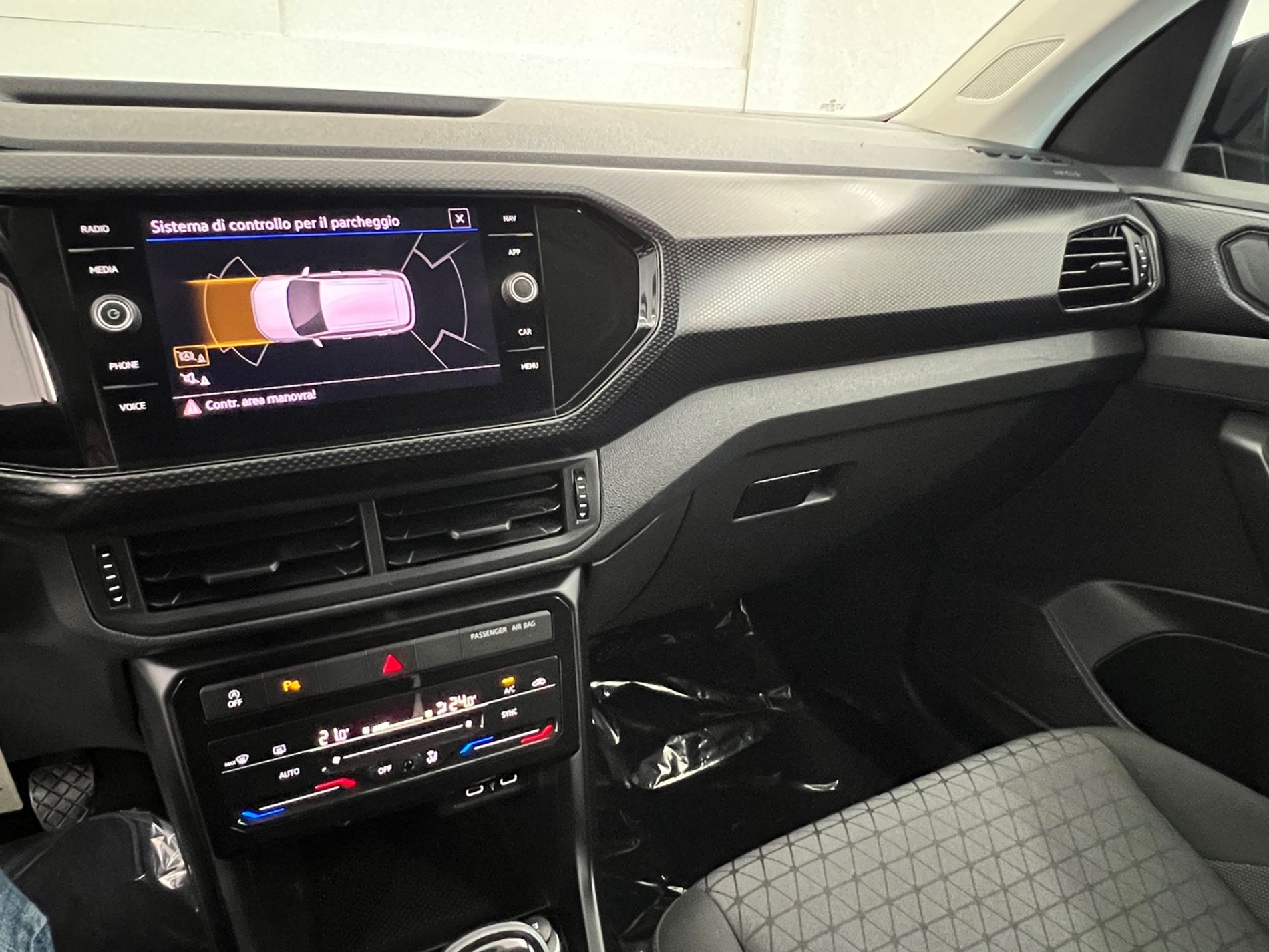 T-Cross 1.0 tsi Sport 95cv - Autosani