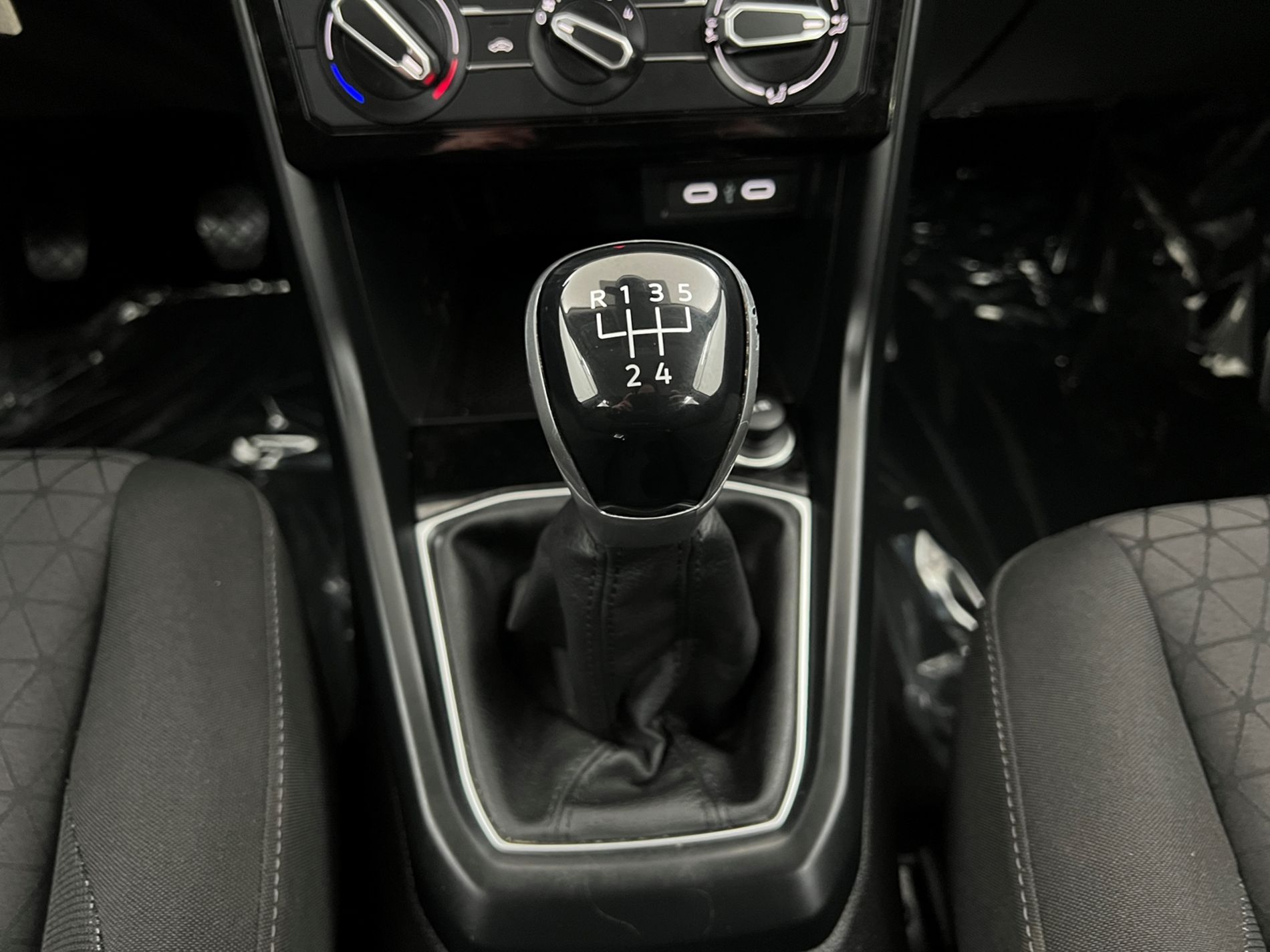 T-Cross 1.0 tsi Style 95cv - Autosani