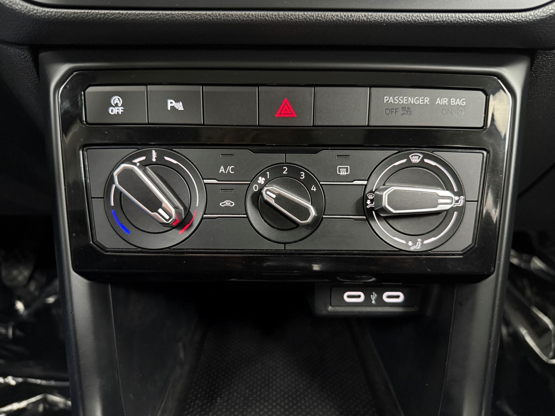 T-Cross 1.0 tsi Style 95cv - Autosani