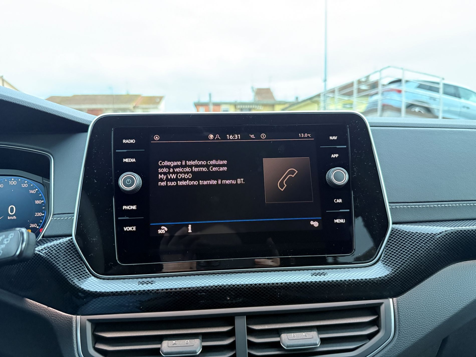 T-Cross 1.0 tsi R-Line Plus 115cv dsg - Autosani