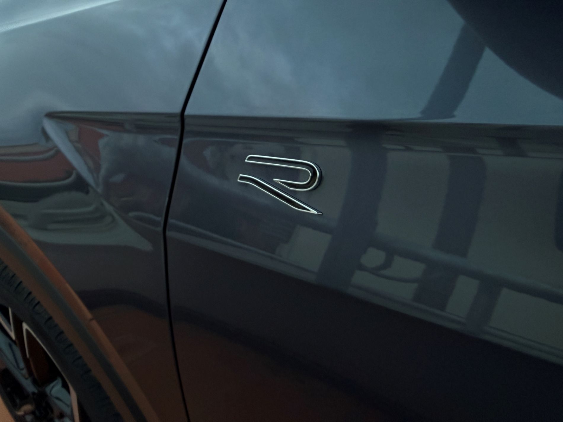 T-Cross 1.0 tsi R-Line Plus 115cv dsg - Autosani