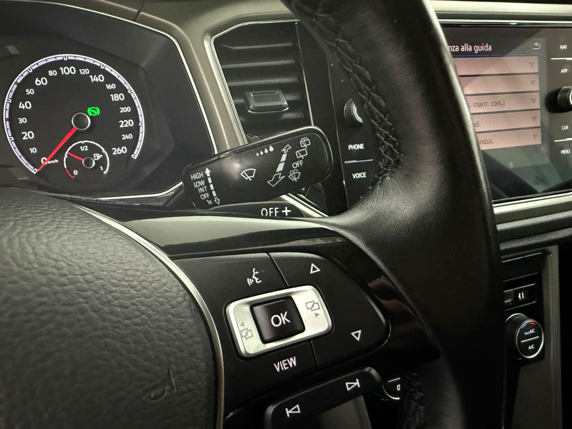 T-Roc 2.0 tdi Business 150cv dsg - Autosani