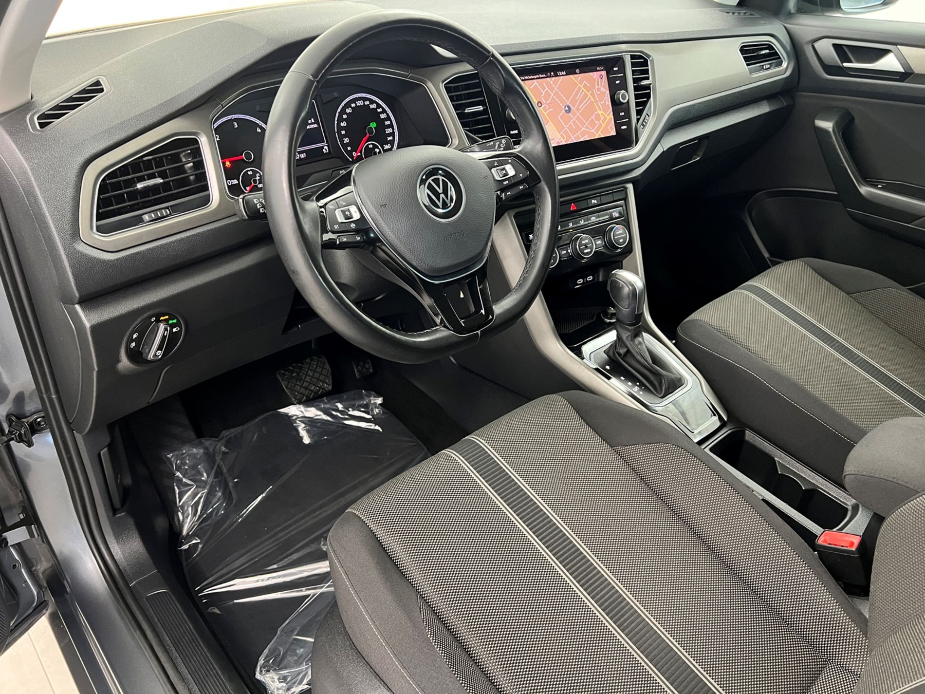 T-Roc 2.0 tdi Business 150cv dsg - Autosani