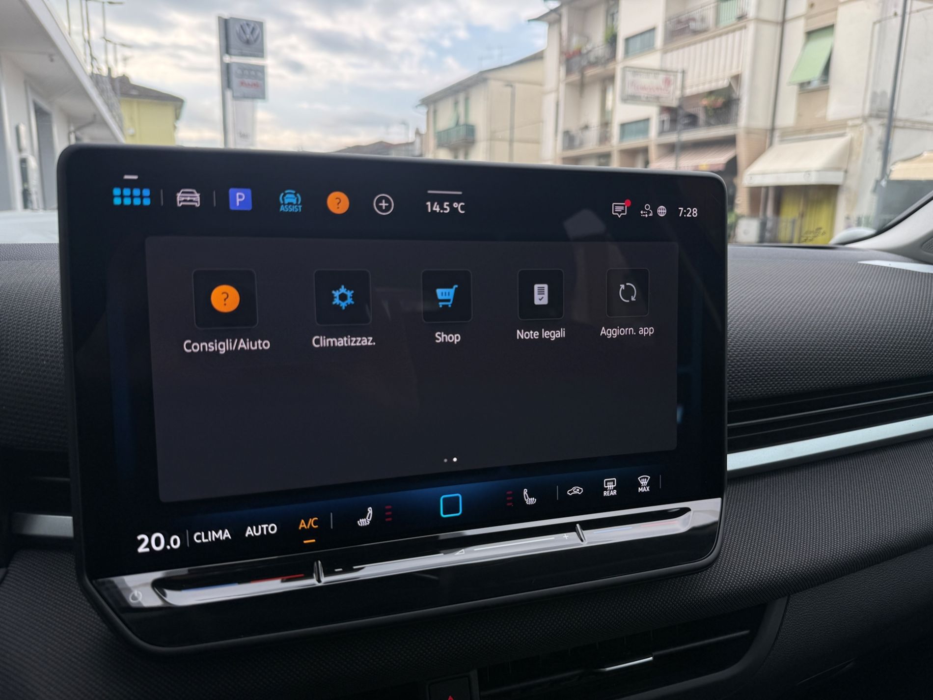 T-Roc 1.5 etsi Life 115cv dsg - Autosani