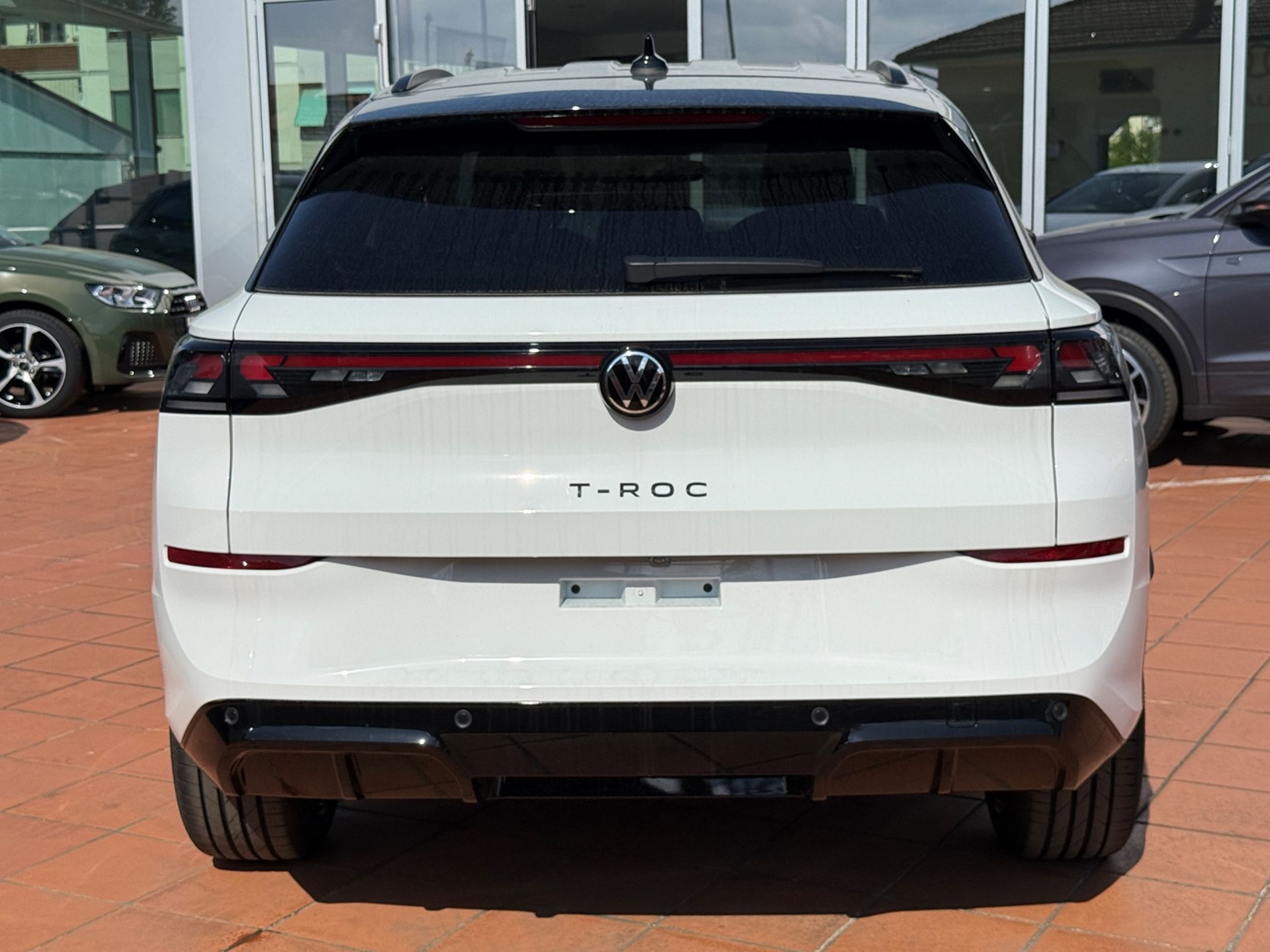 T-Roc 1.5 etsi R-Line 150cv dsg - Autosani