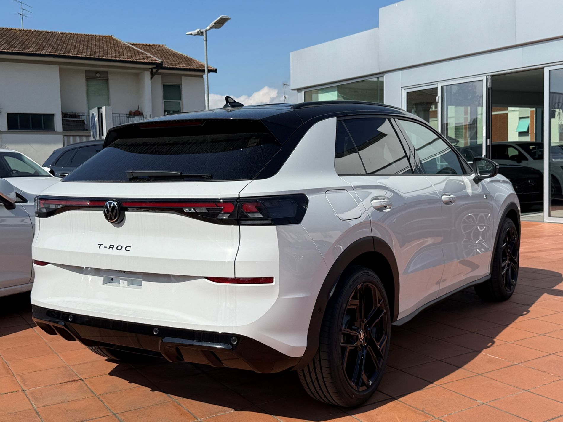 T-Roc 1.5 etsi R-Line 150cv dsg - Autosani