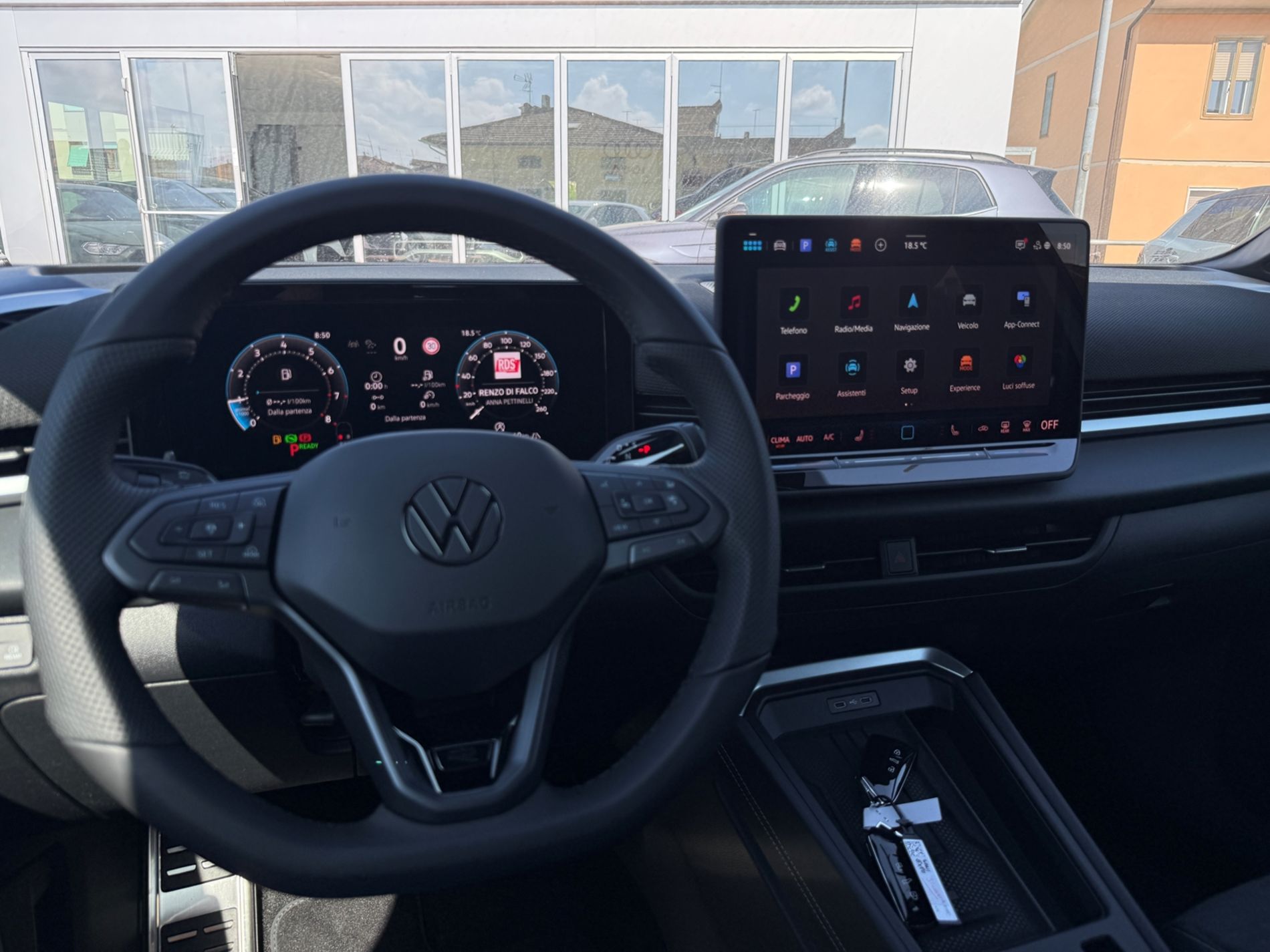 T-Roc 1.5 etsi R-Line 150cv dsg - Autosani