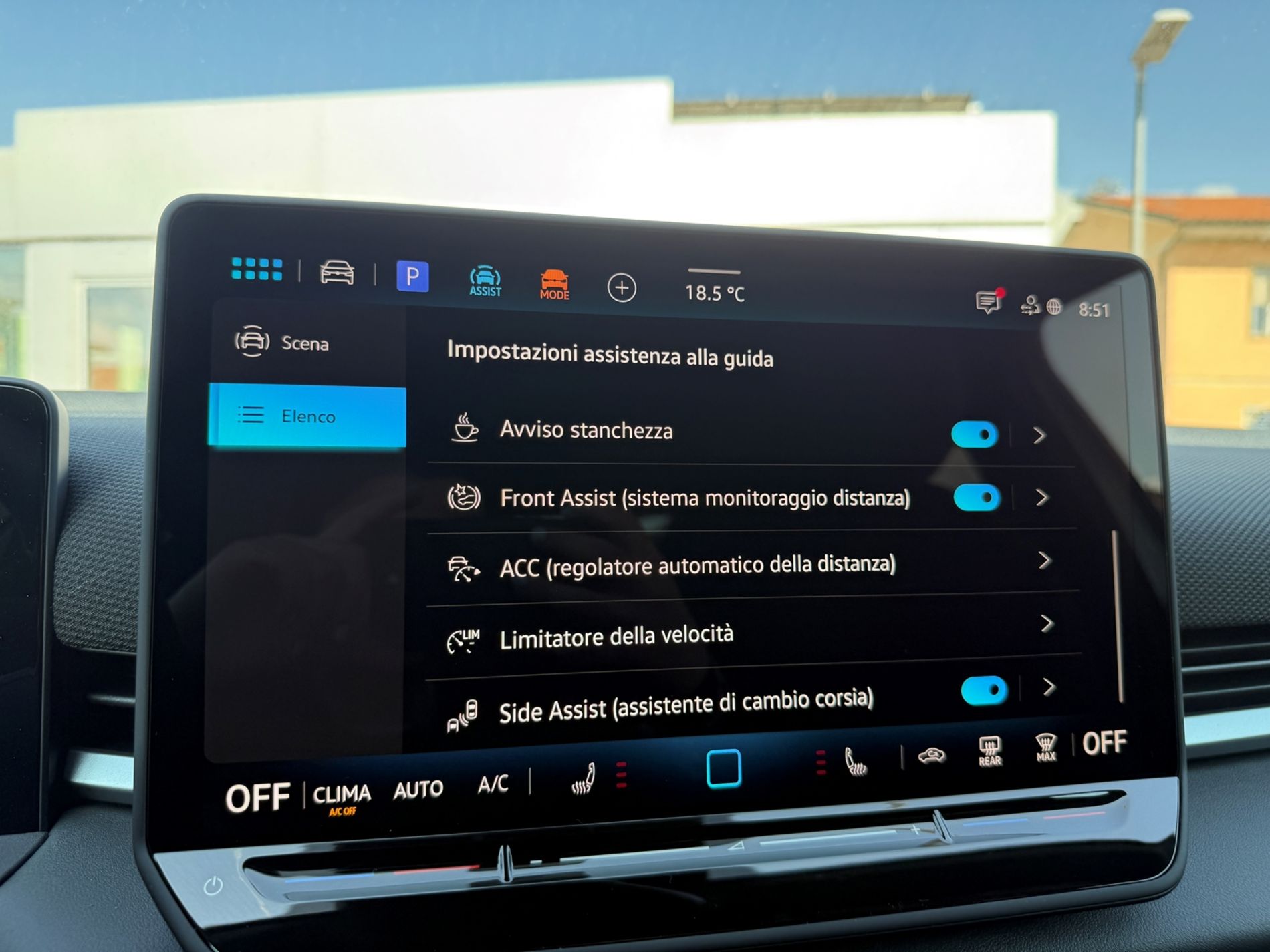 T-Roc 1.5 etsi R-Line 150cv dsg - Autosani