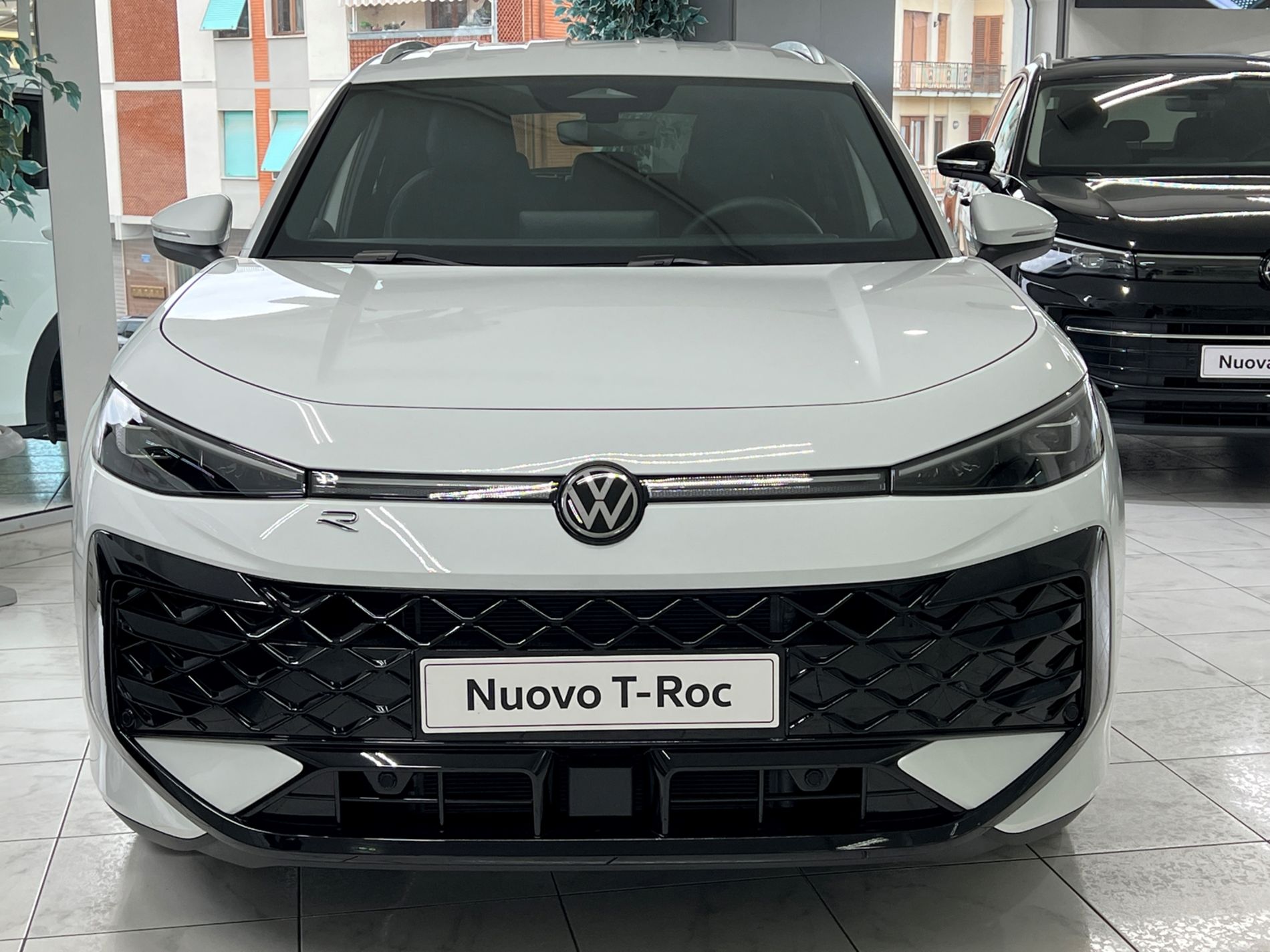 T-Roc 1.5 etsi R-Line 150cv dsg - Autosani