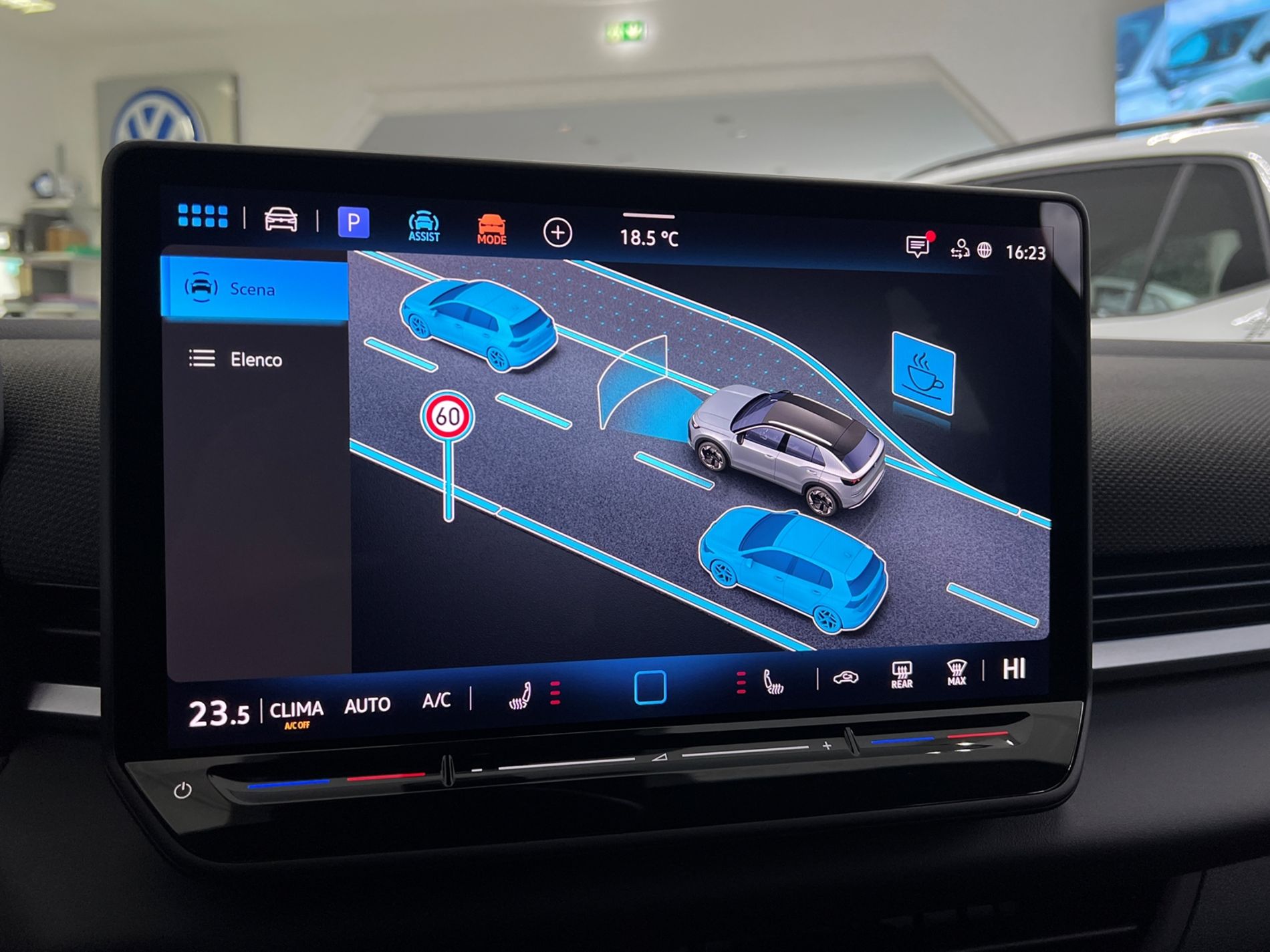 T-Roc 1.5 etsi R-Line 150cv dsg - Autosani