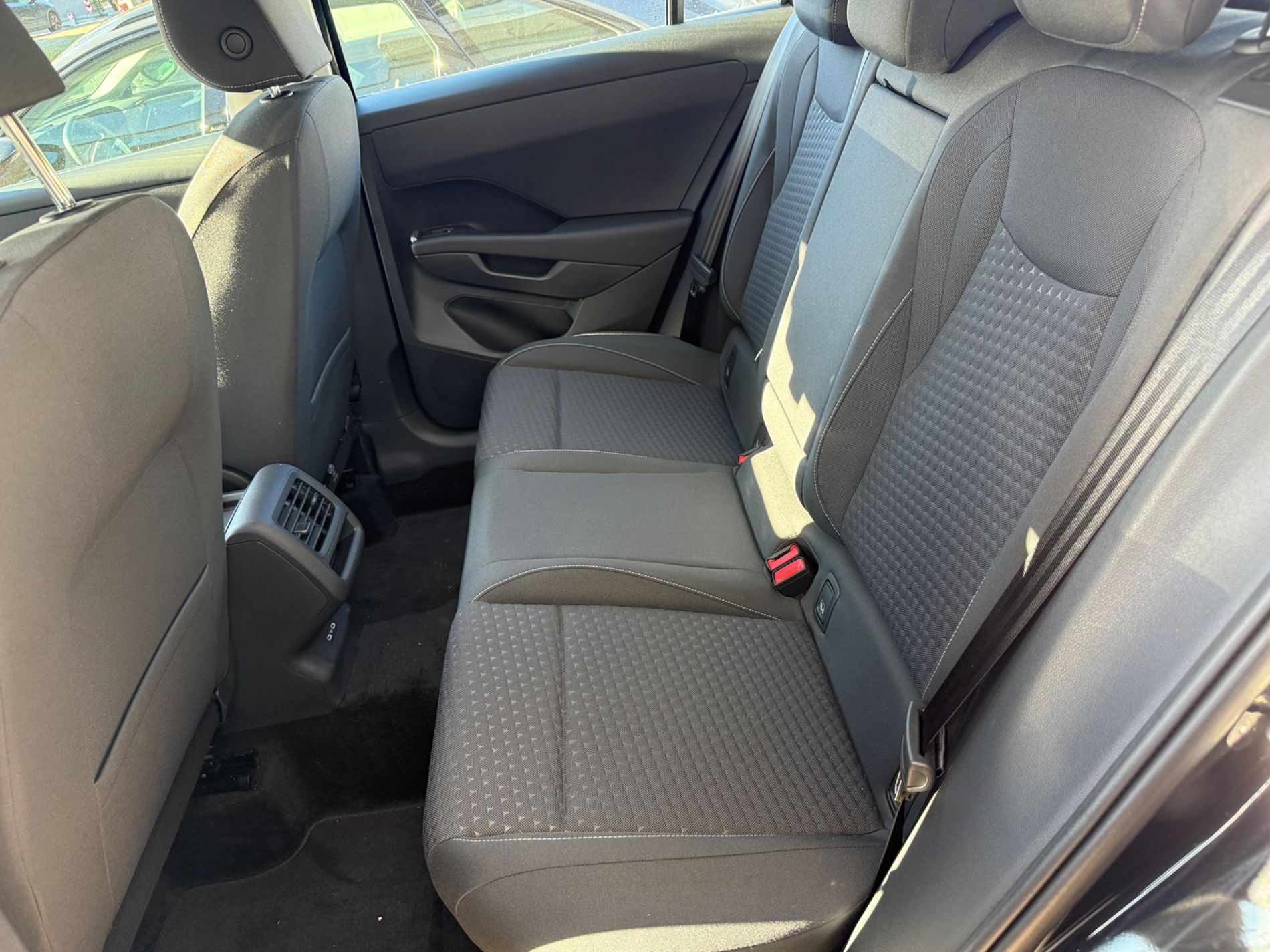 T-Roc 1.5 etsi Style 115cv dsg - Autosani