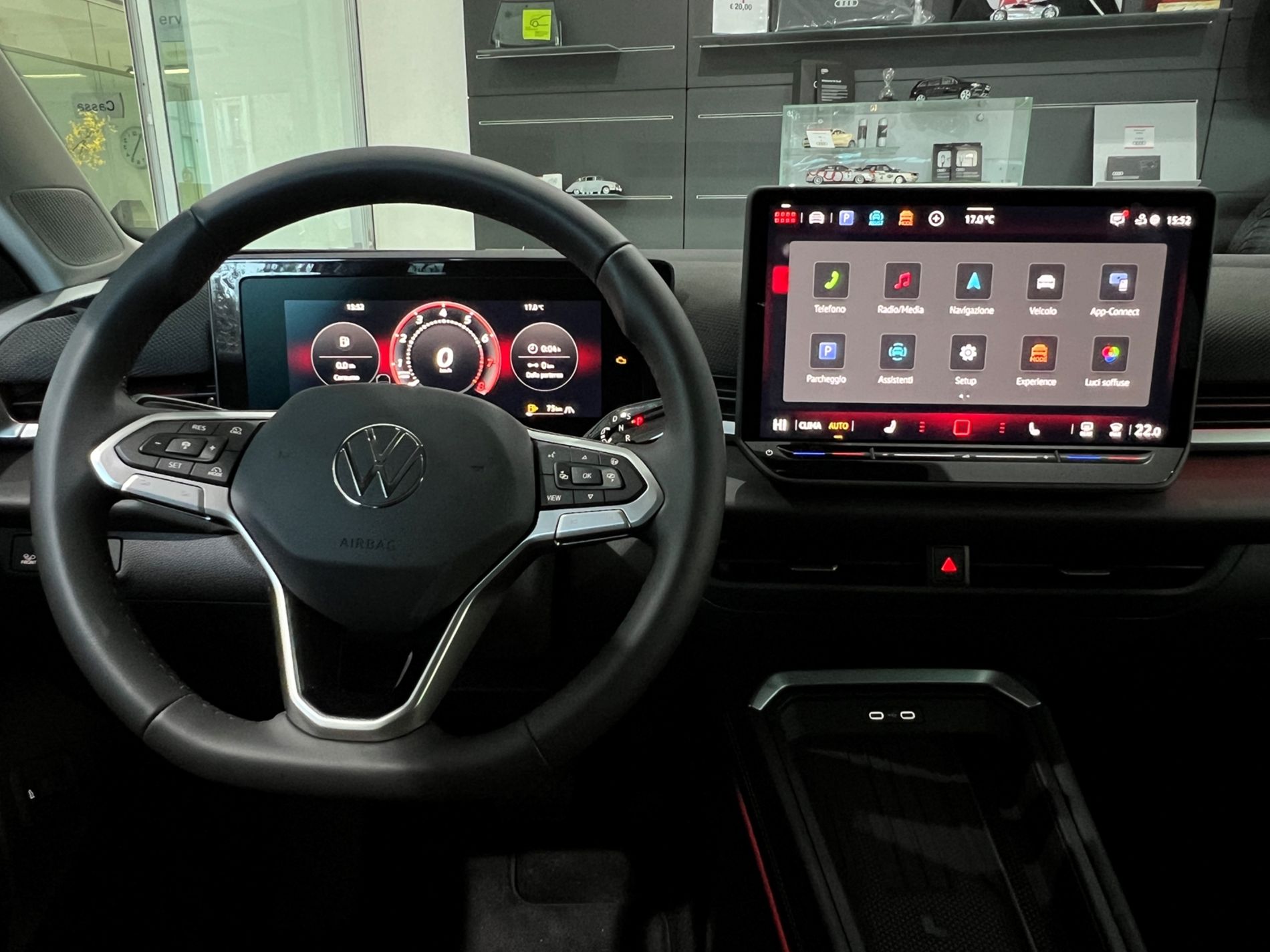 T-Roc 1.5 etsi Style 115cv dsg - Autosani