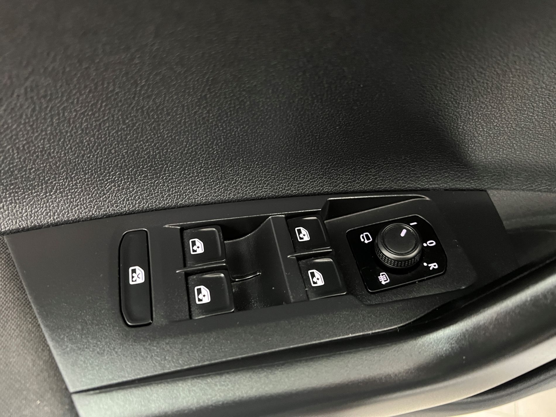 Taigo 1.0 tsi Life 95cv - Autosani