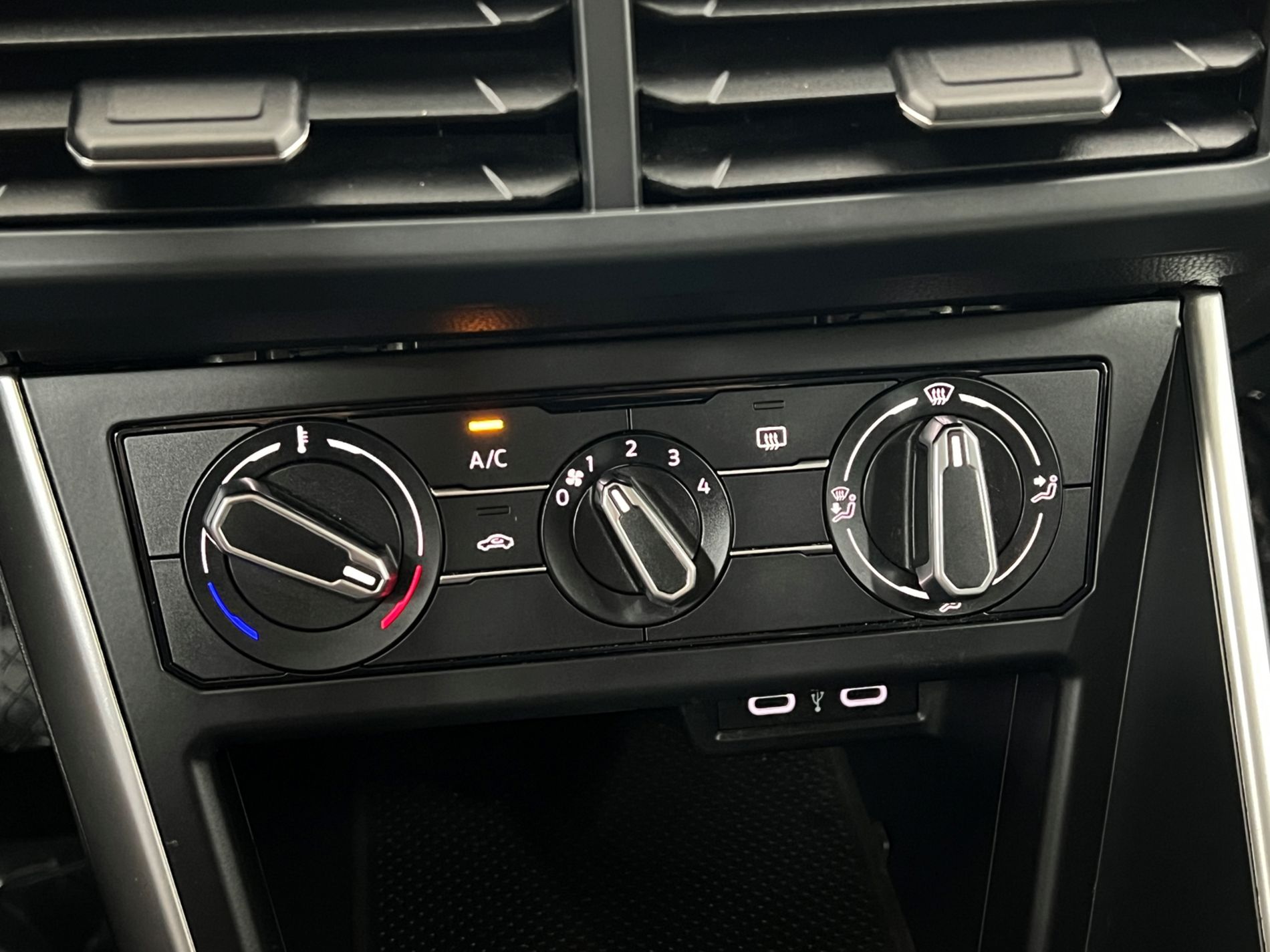 Taigo 1.0 tsi Life 95cv - Autosani