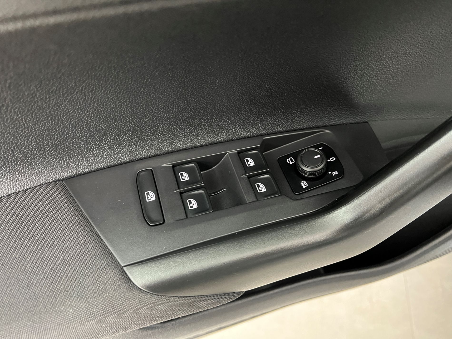 Taigo 1.0 tsi Life 95cv - Autosani