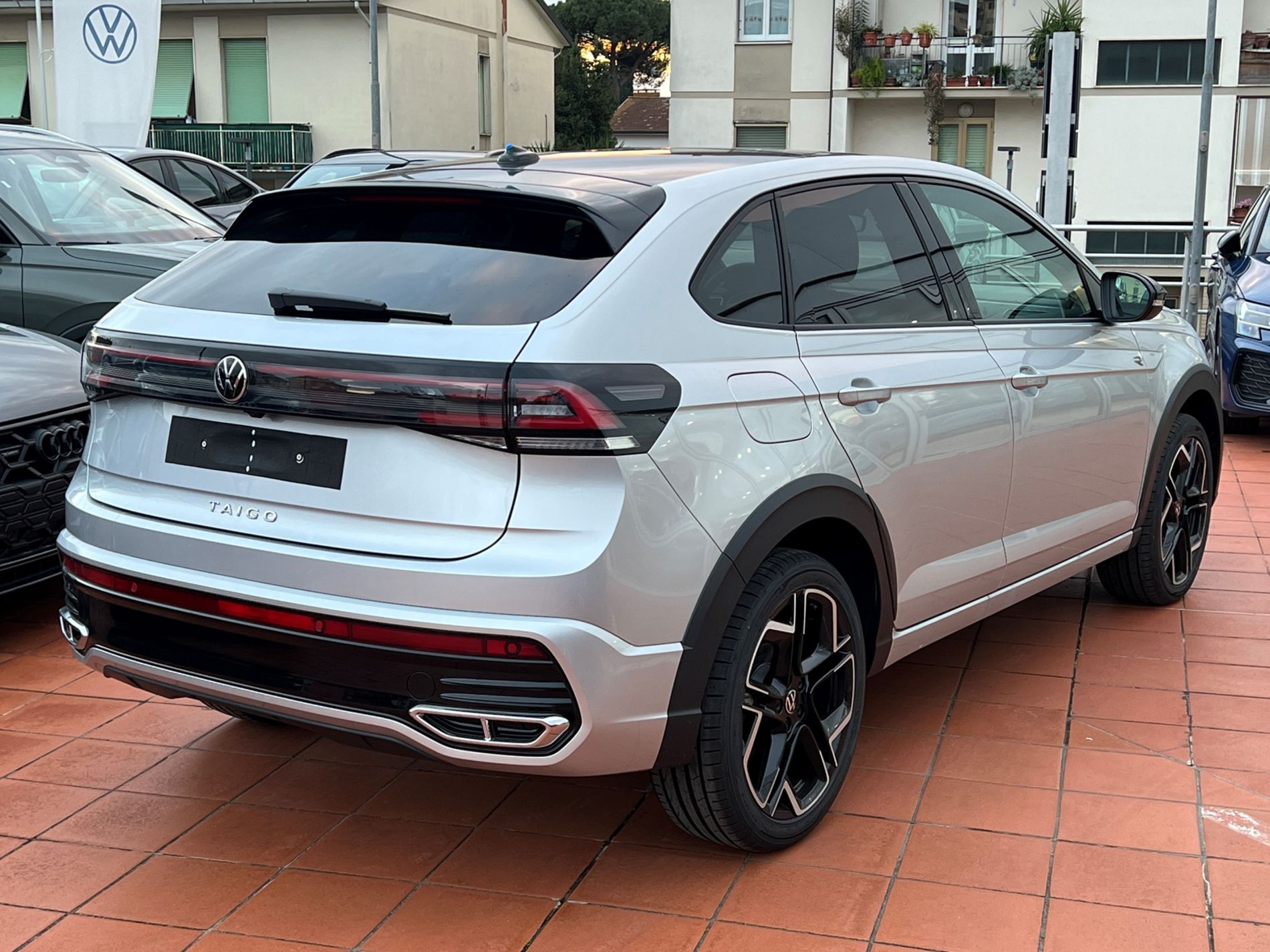 Taigo 1.0 tsi R-Line Plus 115cv - Autosani