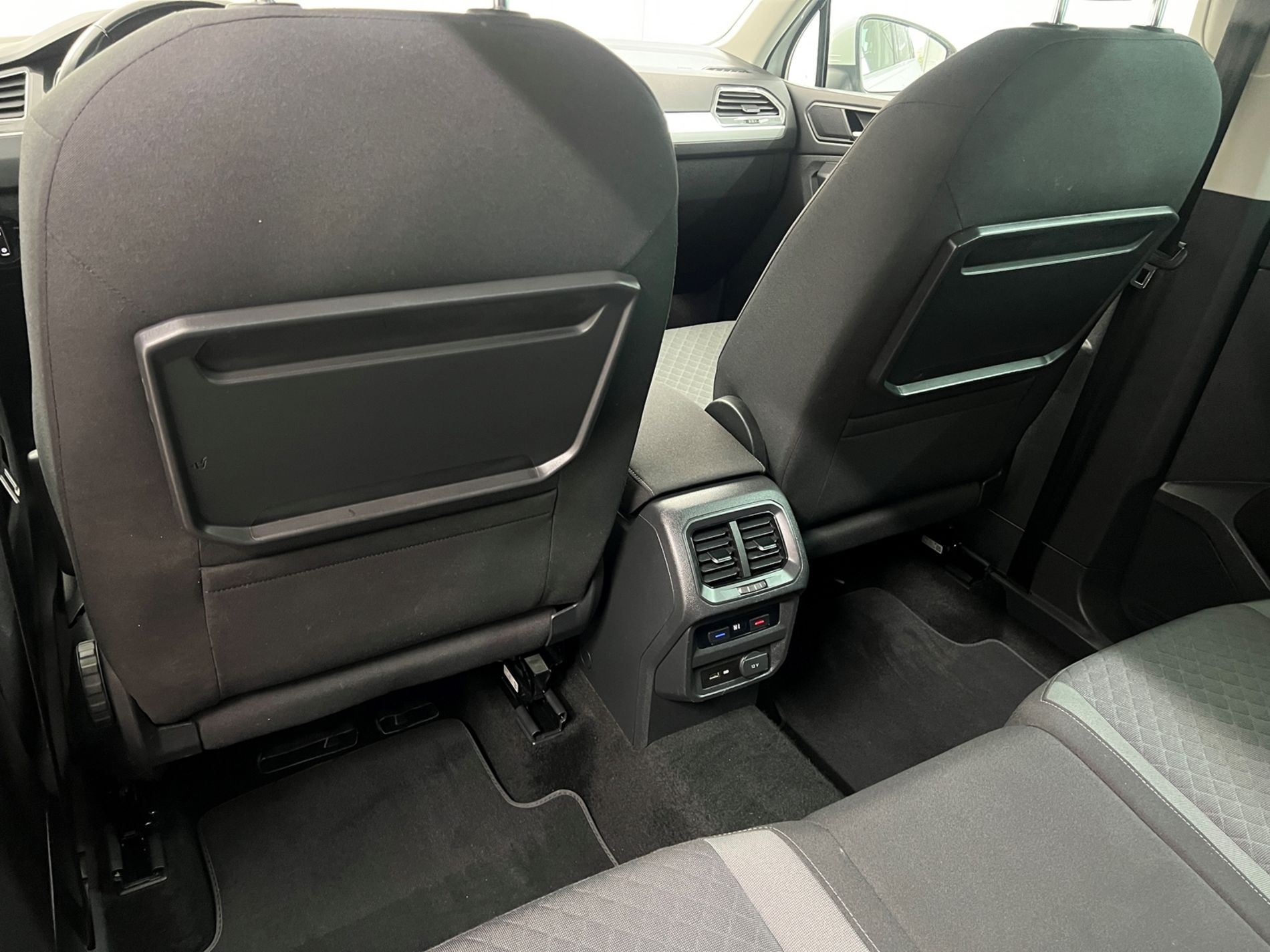 Tiguan 2.0 tdi Sport 4motion 150cv dsg - Autosani