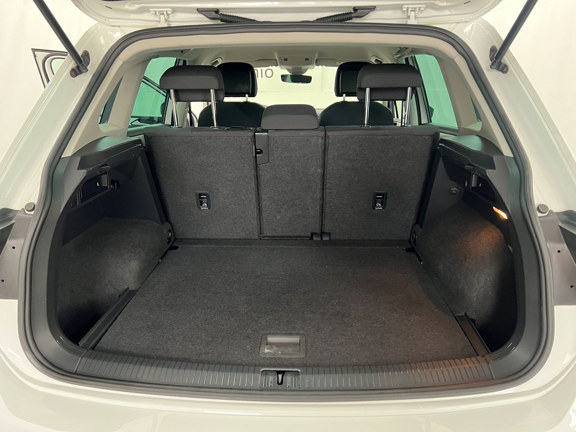 Tiguan 2.0 tdi Sport 4motion 150cv dsg - Autosani