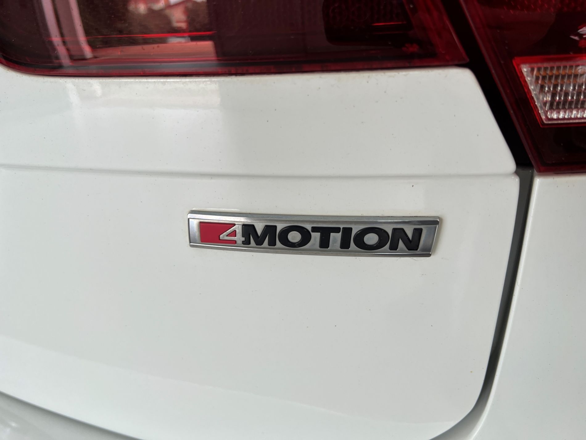 Tiguan 2.0 tdi Sport 4motion 150cv dsg - Autosani