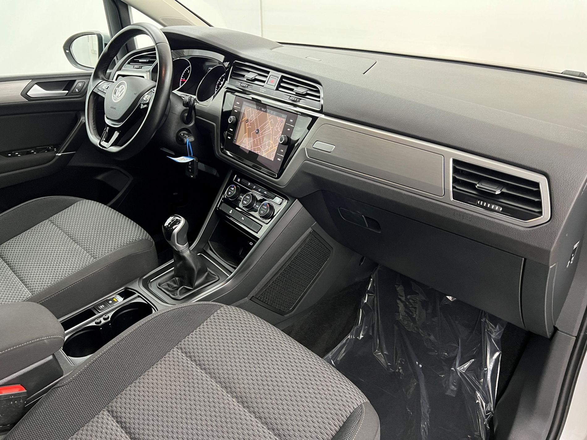 Touran 2.0 tdi Business 122cv - Autosani