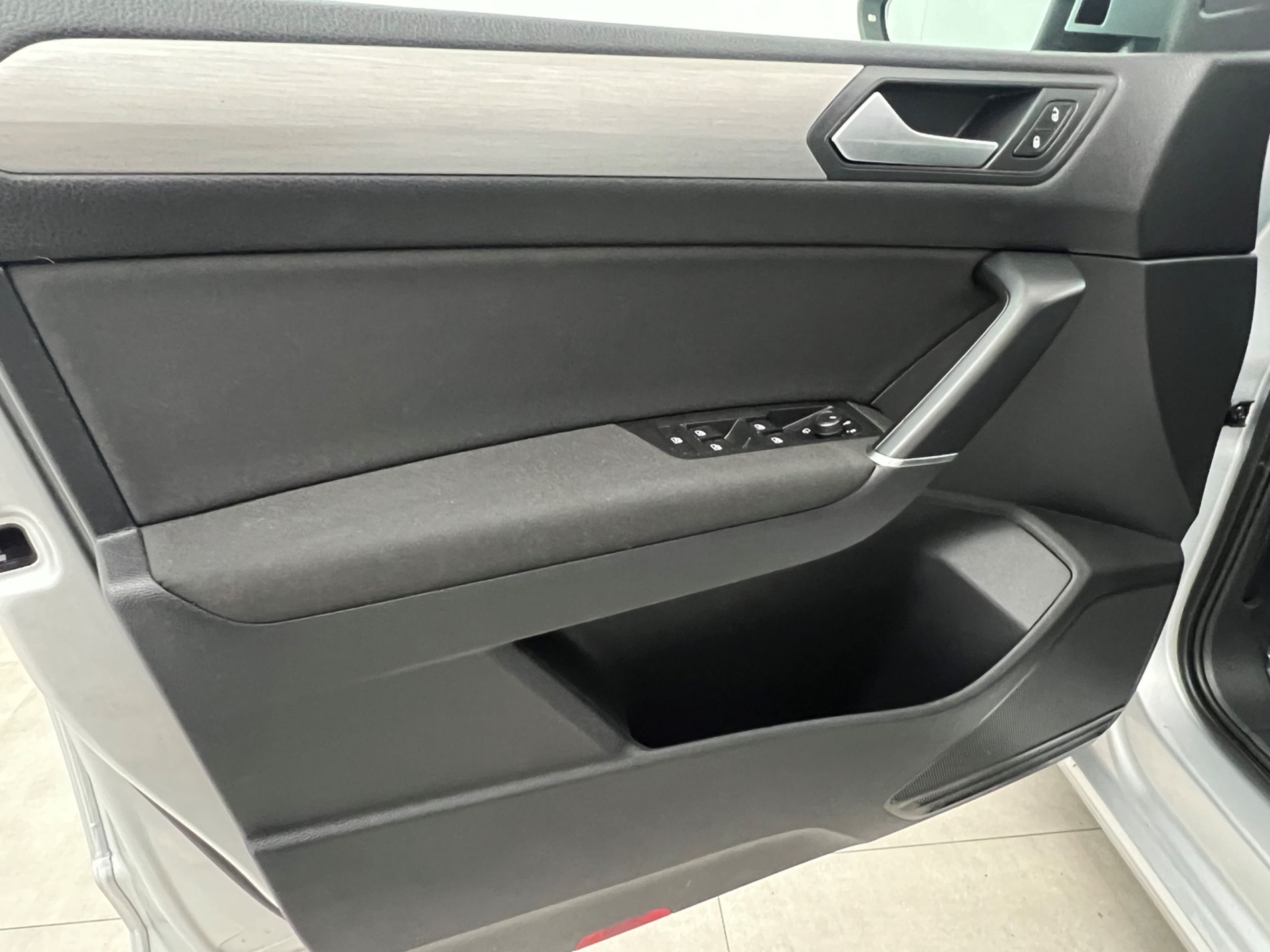 Touran 2.0 tdi Business 122cv - Autosani