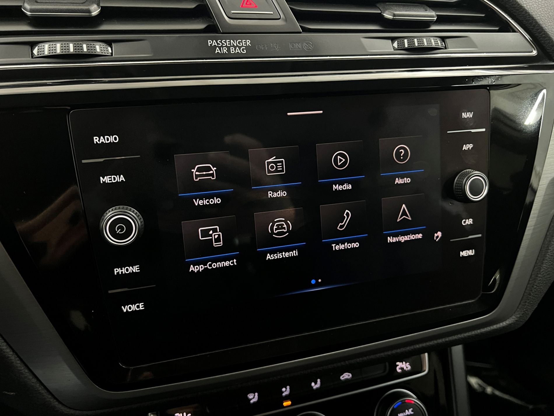 Touran 2.0 tdi Business 122cv - Autosani