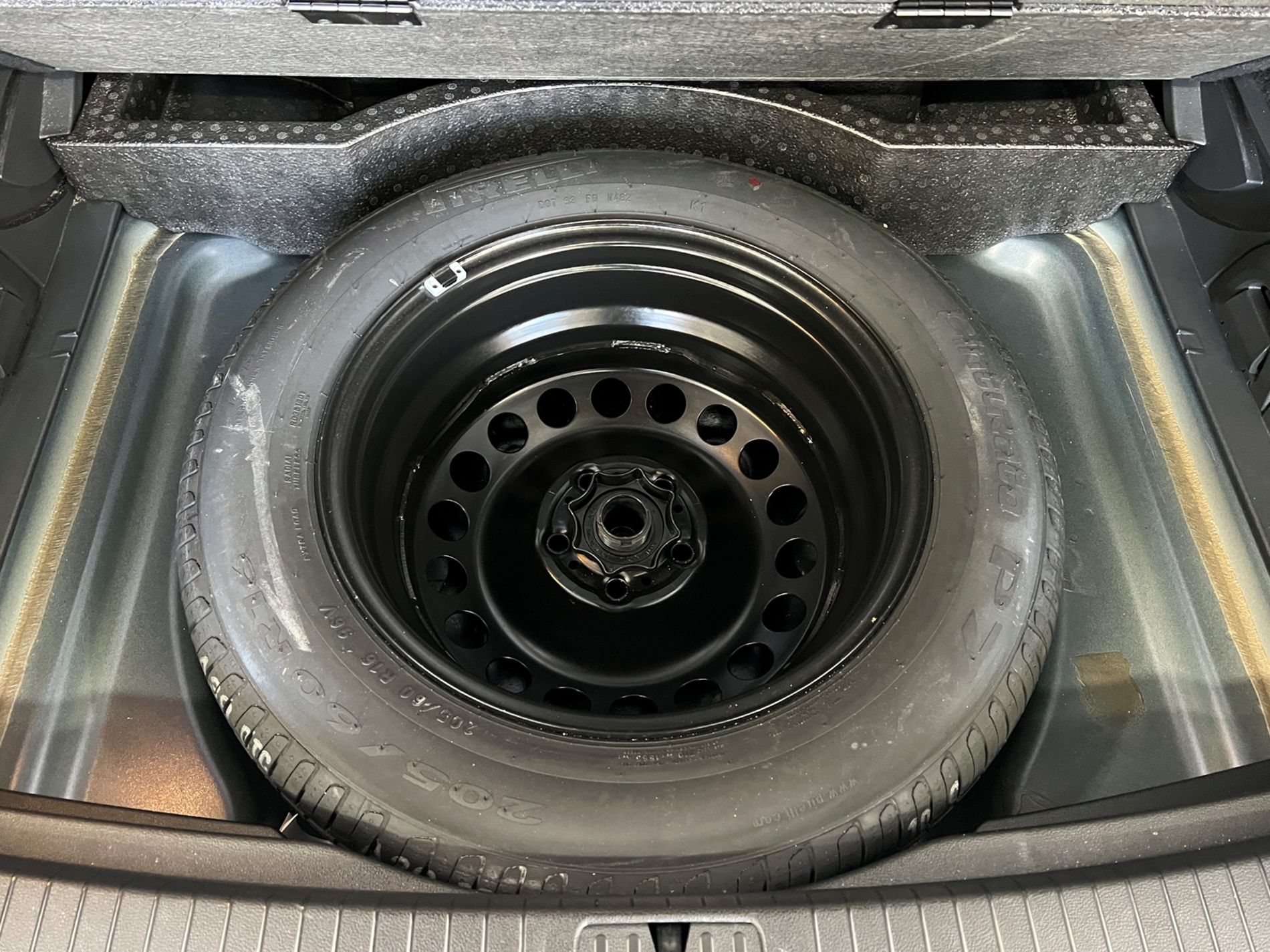 Touran 2.0 tdi Business 122cv - Autosani