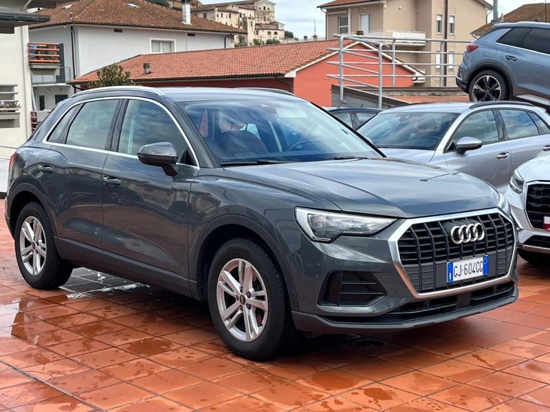 AUDI Q3 35 1.5 tfsi mhev Business s-tronic Q3 35 1.5 tfsi mhev Business s-tronic - Autosani