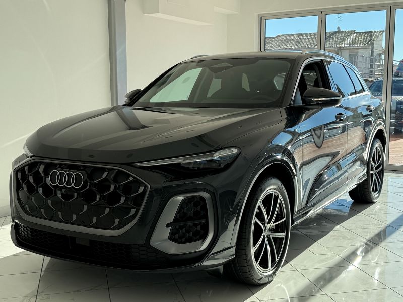 AUDI Q5 2.0 tdi mhev+ S line edition quattro 204cv s-tronic Q5 2.0 tdi mhev+ S line edition quattro 204cv s-tronic - Autosani