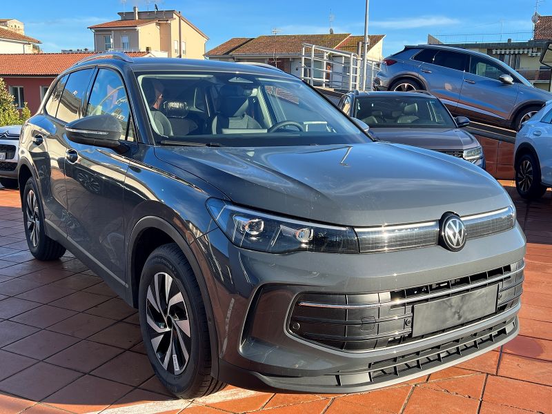 VOLKSWAGEN Tiguan 1.5 etsi Edition Plus 150cv dsg Tiguan 1.5 etsi Edition Plus 150cv dsg - Autosani